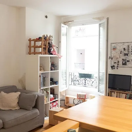 Appartamento Lovely Close To Pere Lachaise